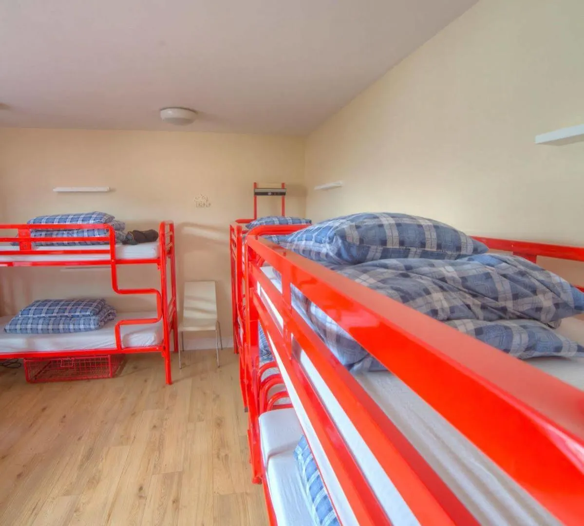 Snoozles Galway City Centre Hostel